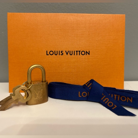 Louis Vuitton Handbags - Louis Vuitton Lock & 2 Keys #308 and LV Ribbon